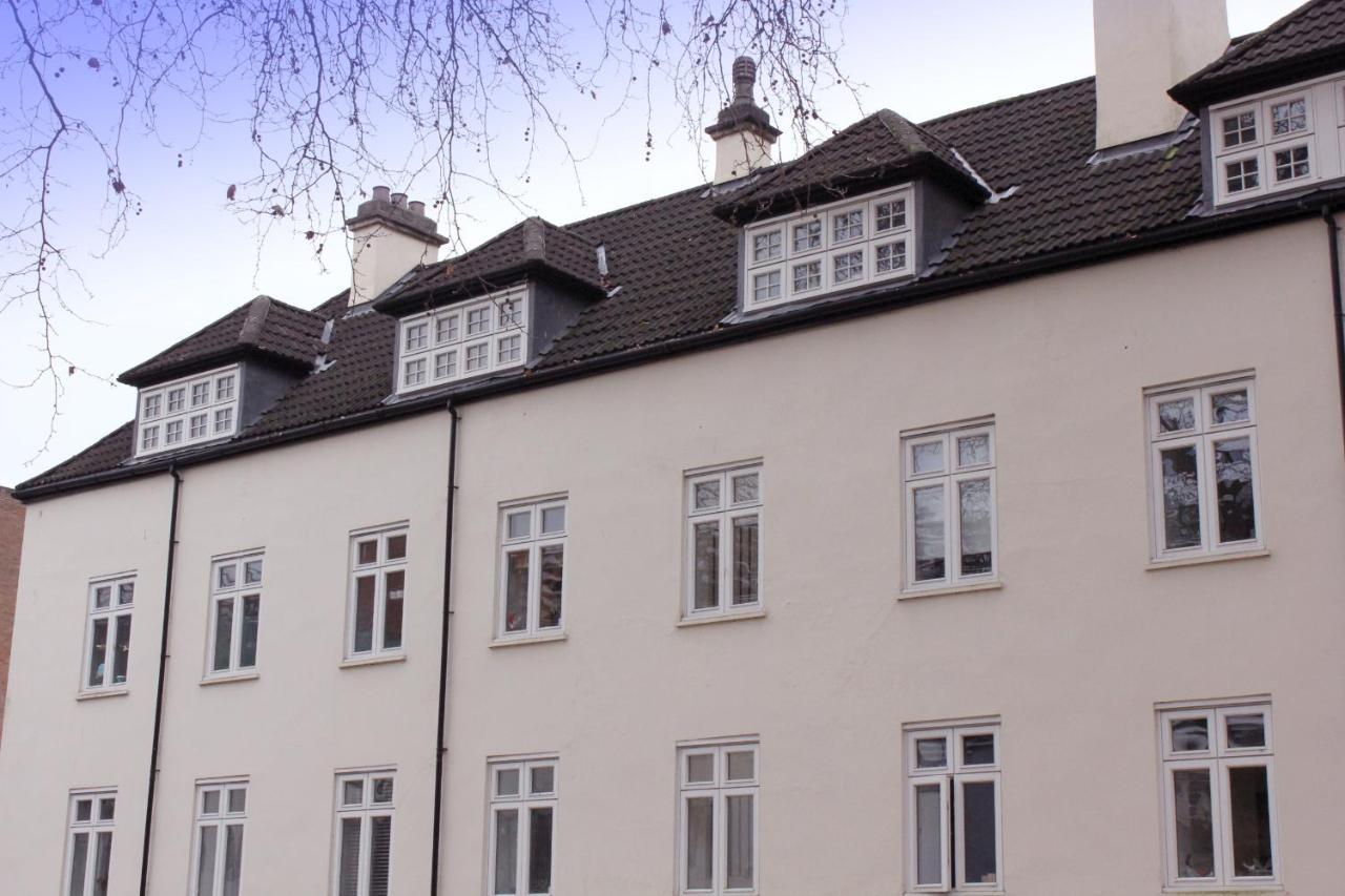 Modern & Spacious Flat In The Centre Of Bristol! Eksteriør billede