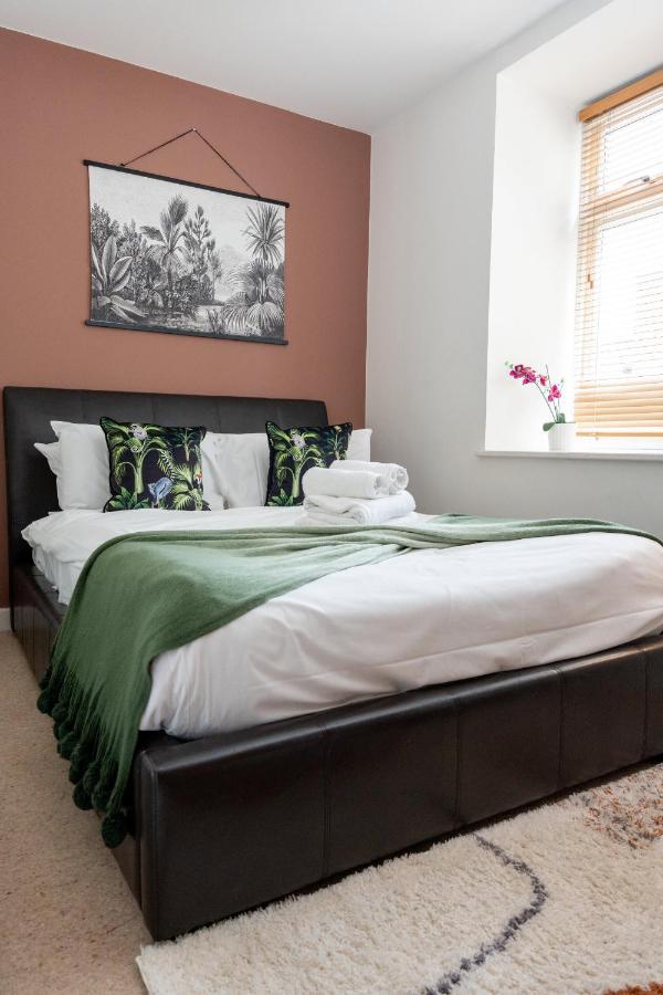 Modern & Spacious Flat In The Centre Of Bristol! Eksteriør billede